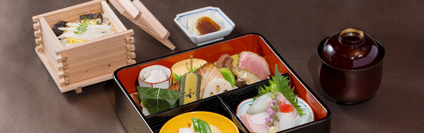 Kaiseki Lunch / Bento Box